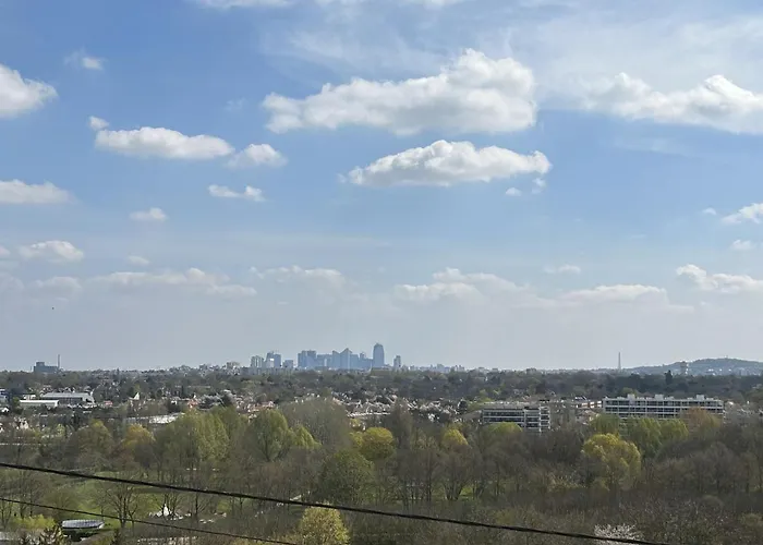 아파트 Modern House With Fantastic View *